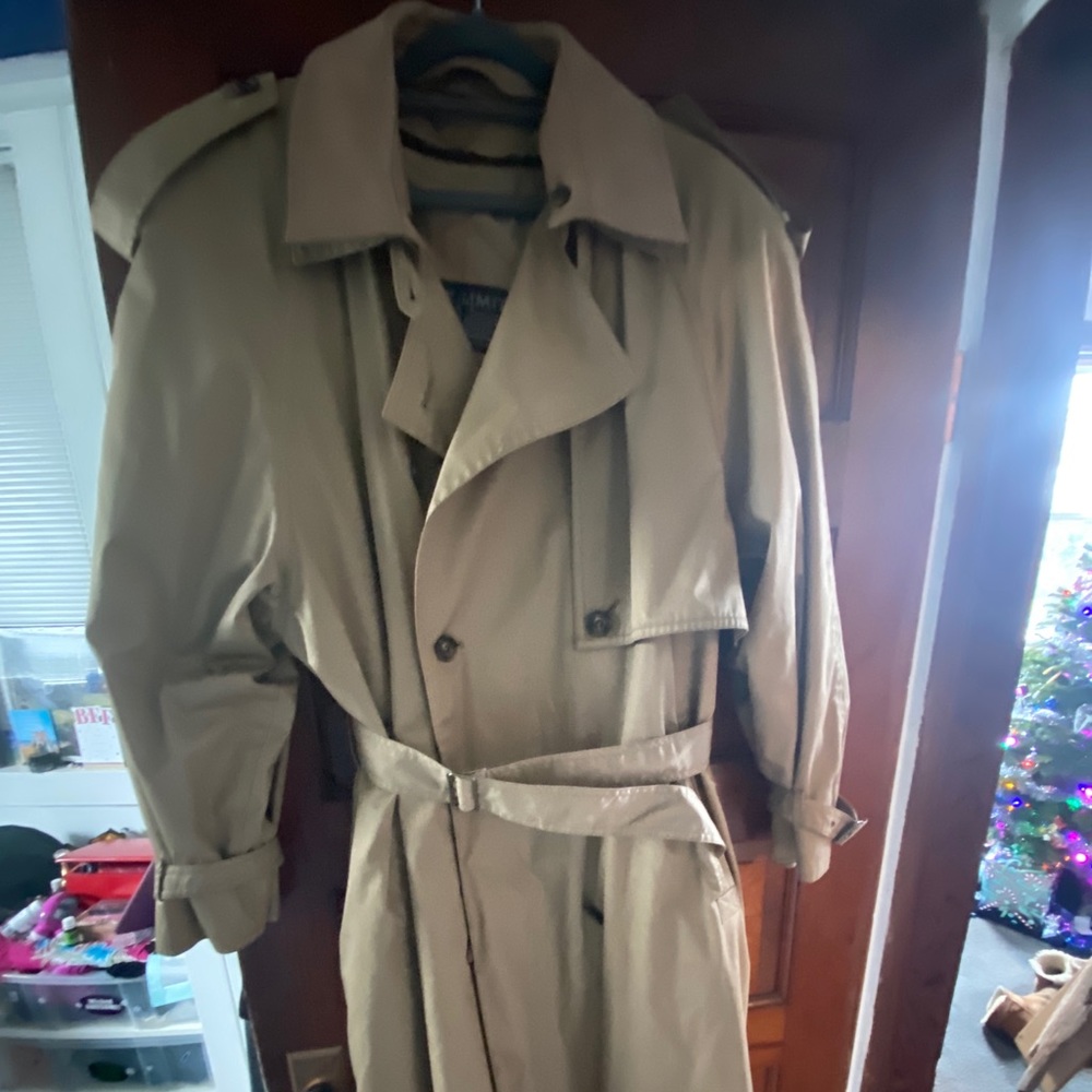 trench coat town limits from 1980s